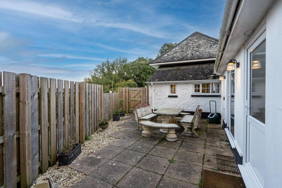 Fletchers Cottage Хонитън Екстериор снимка